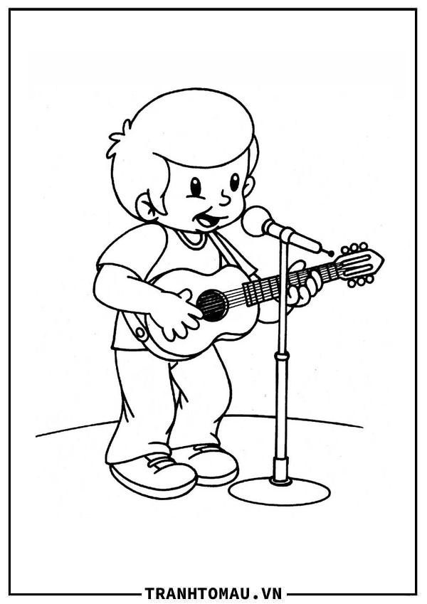 cậu bé chơi guitar và hát